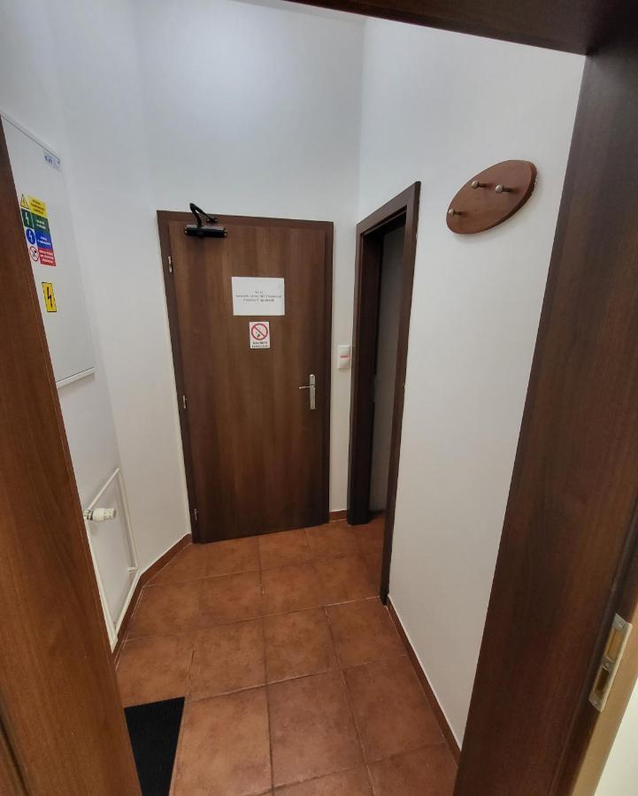 Excellent Apartments In Spa City Center 5 Min Walk From The Colonnade Karlovy Vary Kültér fotó