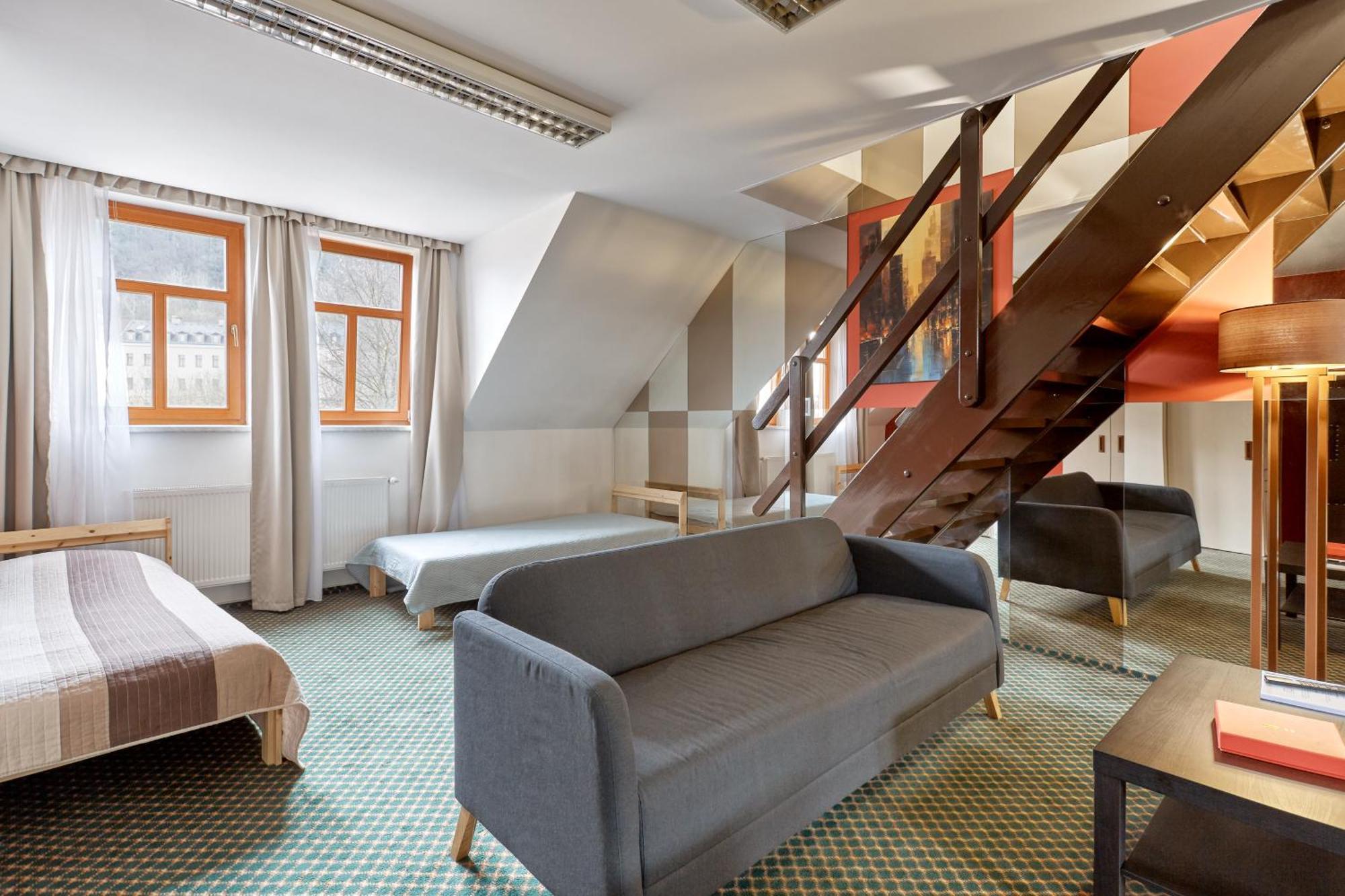 Excellent Apartments In Spa City Center 5 Min Walk From The Colonnade Karlovy Vary Kültér fotó