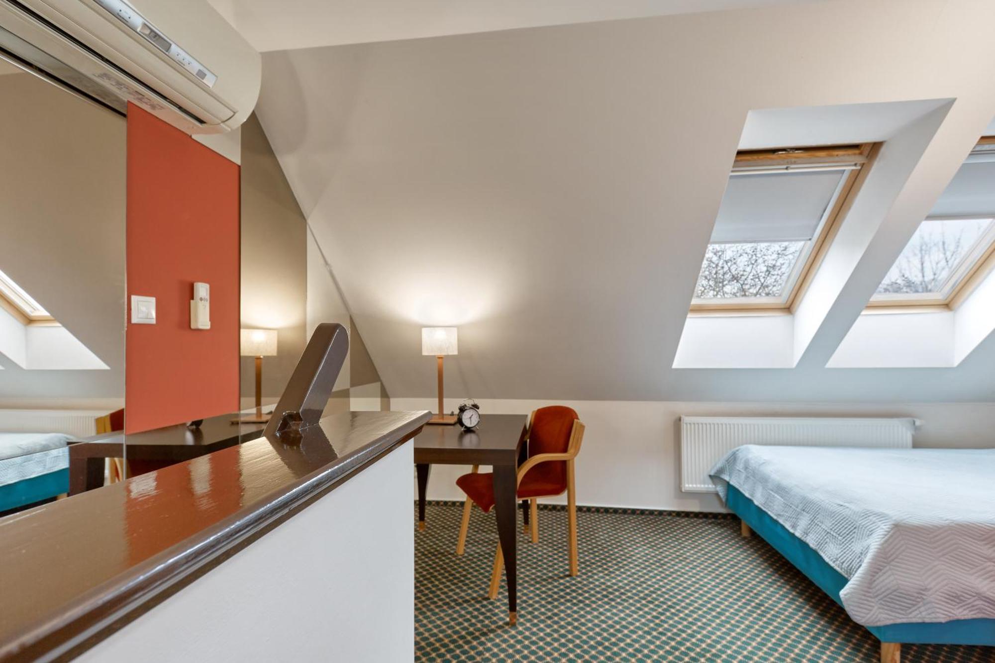 Excellent Apartments In Spa City Center 5 Min Walk From The Colonnade Karlovy Vary Kültér fotó