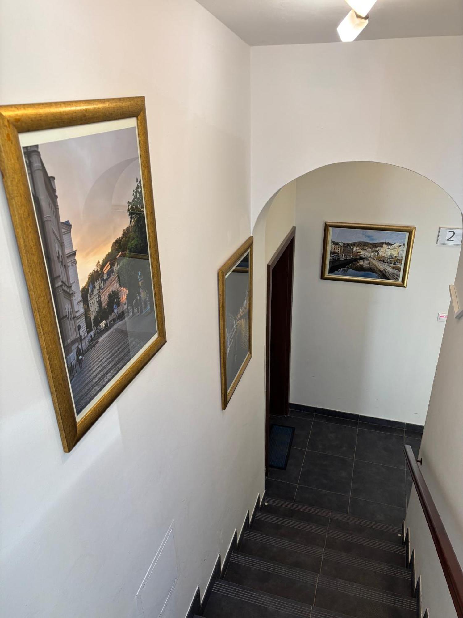 Excellent Apartments In Spa City Center 5 Min Walk From The Colonnade Karlovy Vary Kültér fotó